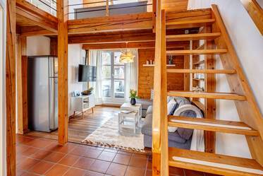 Cozy apartment with open gallery in Heimstetten