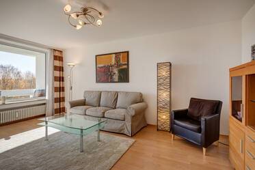 Spacious and bright 3.5-room apartment in Haar
