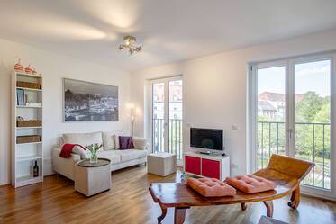 Beautifully furnished apartment in Dreimühlenviertel
