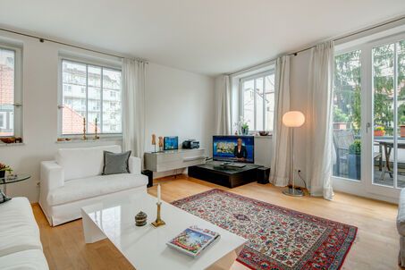 https://www.mrlodge.com/rent/3-room-apartment-munich-au-haidhausen-8576