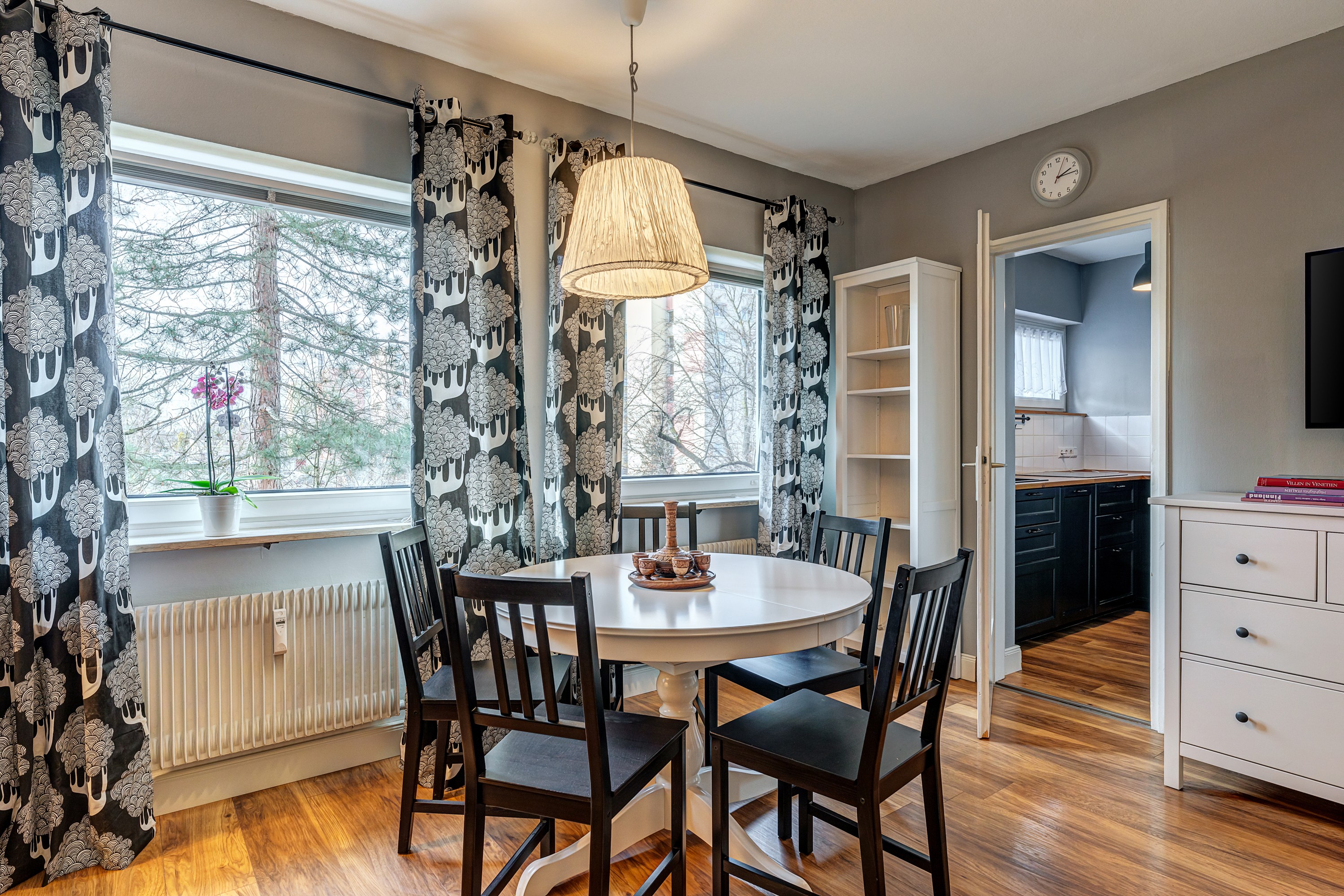 Feldmoching: 1-room apartment near Lerchenau Lake