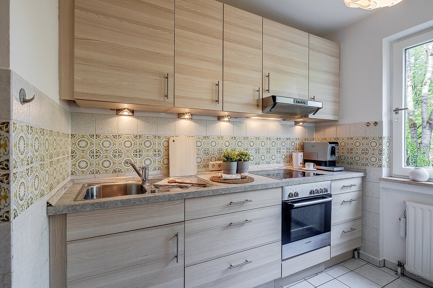 Apartment with 2 room | München-Perlach | 1904ML5 | Küche mit Fenster