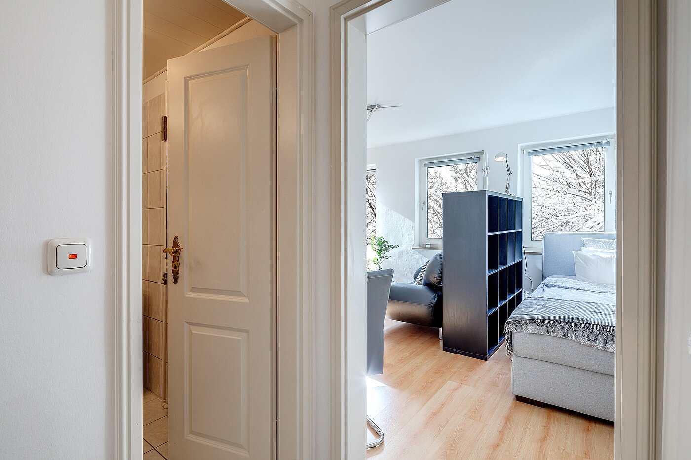 Apartment with 1 room | München | 70073 | Diele mit Zugang...