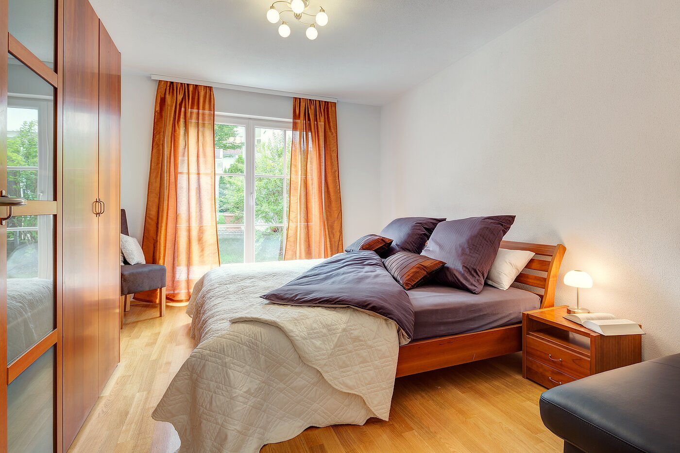 Apartment with 4 room | München-Forstenried | 2209ML6 | Schlafzimmer...