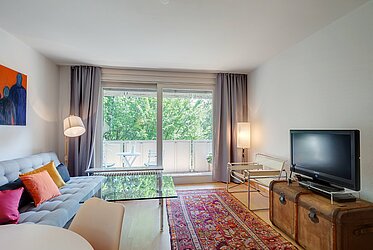 Maxvorstadt: Well-cut 2-room apartment close to university