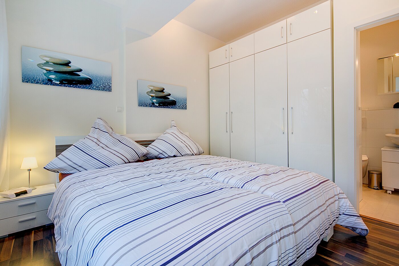 Ground floor apartment with 4 room | München-Neuhausen | 70471 | ...mit Zugang zum Duschbad