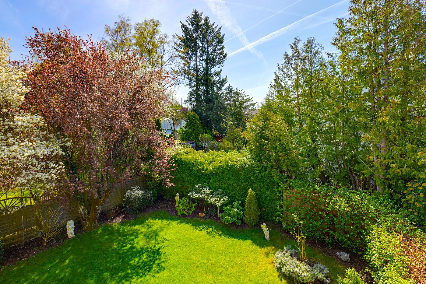 Semi-detached House with 4 room | München-Solln | 70120 | Blick ins Grüne