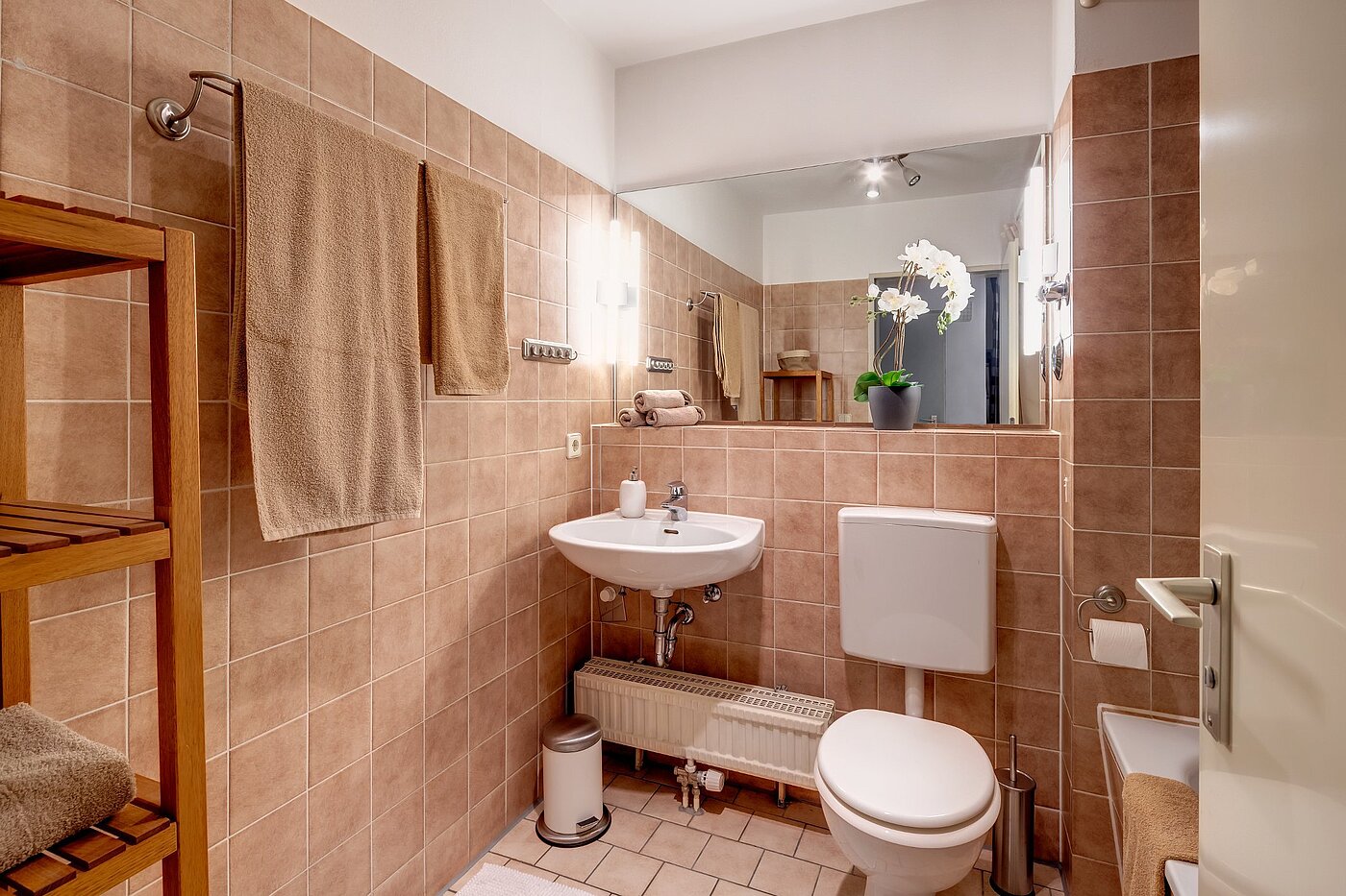 Apartment with 2 room | München-Nymphenburg | 2107ML3 | Geräumiges Badezimmer...