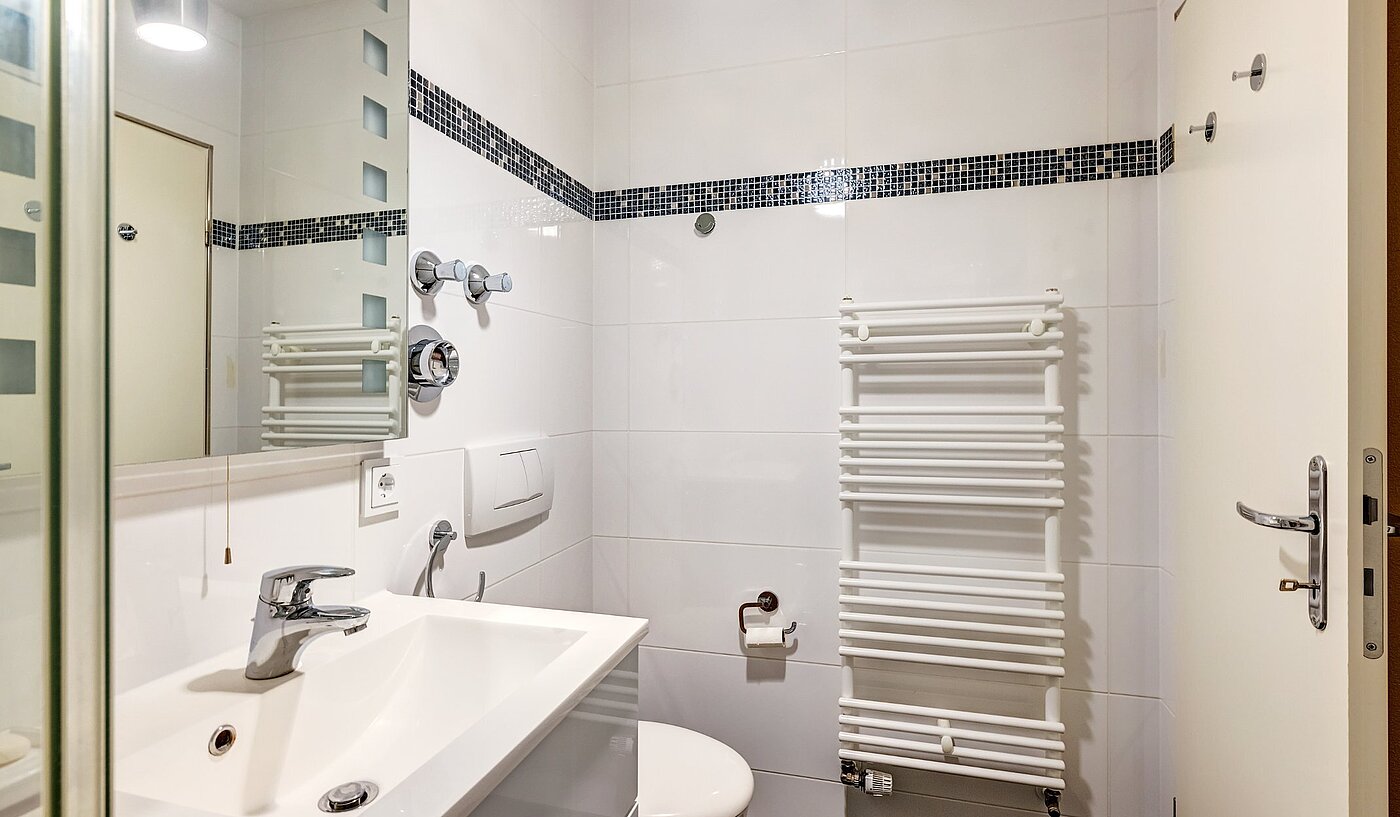 Apartment with 2 room | München-Sendling | 2106ML2 | ..und Handtuchheizkörper