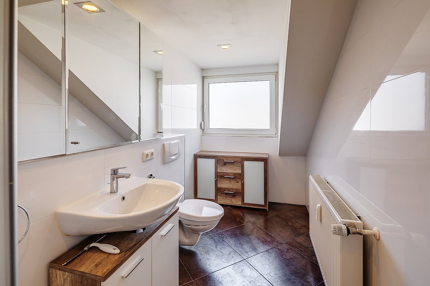 Apartment with 3 room | Karlsfeld | 2004ML5 | Geräumiges Tageslichtbad...