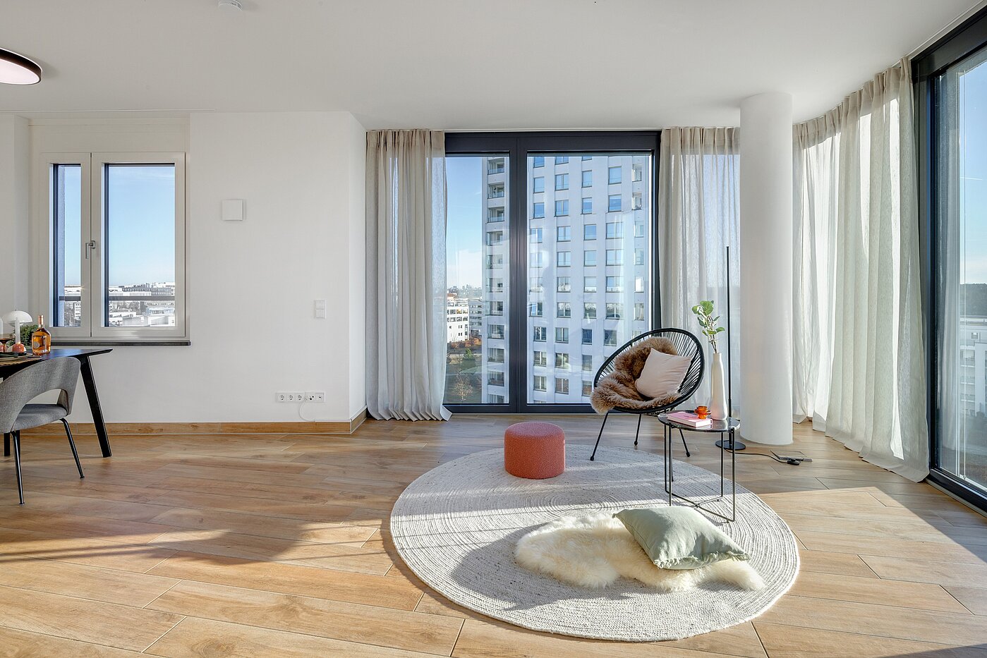 Apartment with 3 room | München-Obersendling | 70260 | Panorama Fenster