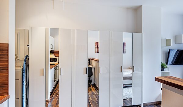 Ground floor apartment with 4 room | München-Neuhausen | 70471 | ...und viel Stauraum
