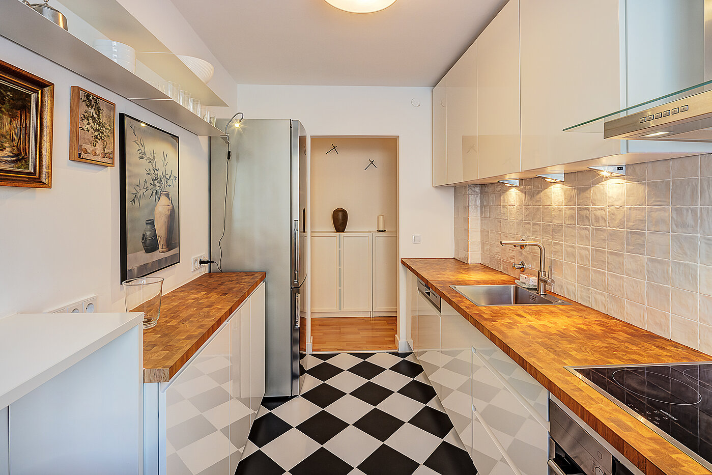 Apartment with 3 room | München-Au | 70447 | Großer Kühlschrank
