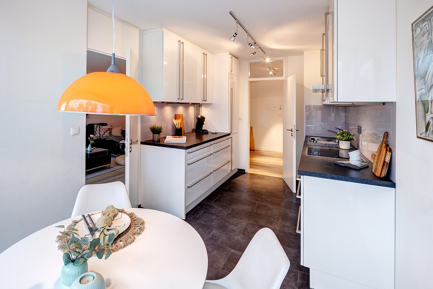 Apartment with 3.5 room | München-Bogenhausen | 70267 | ...zur geräumigen...