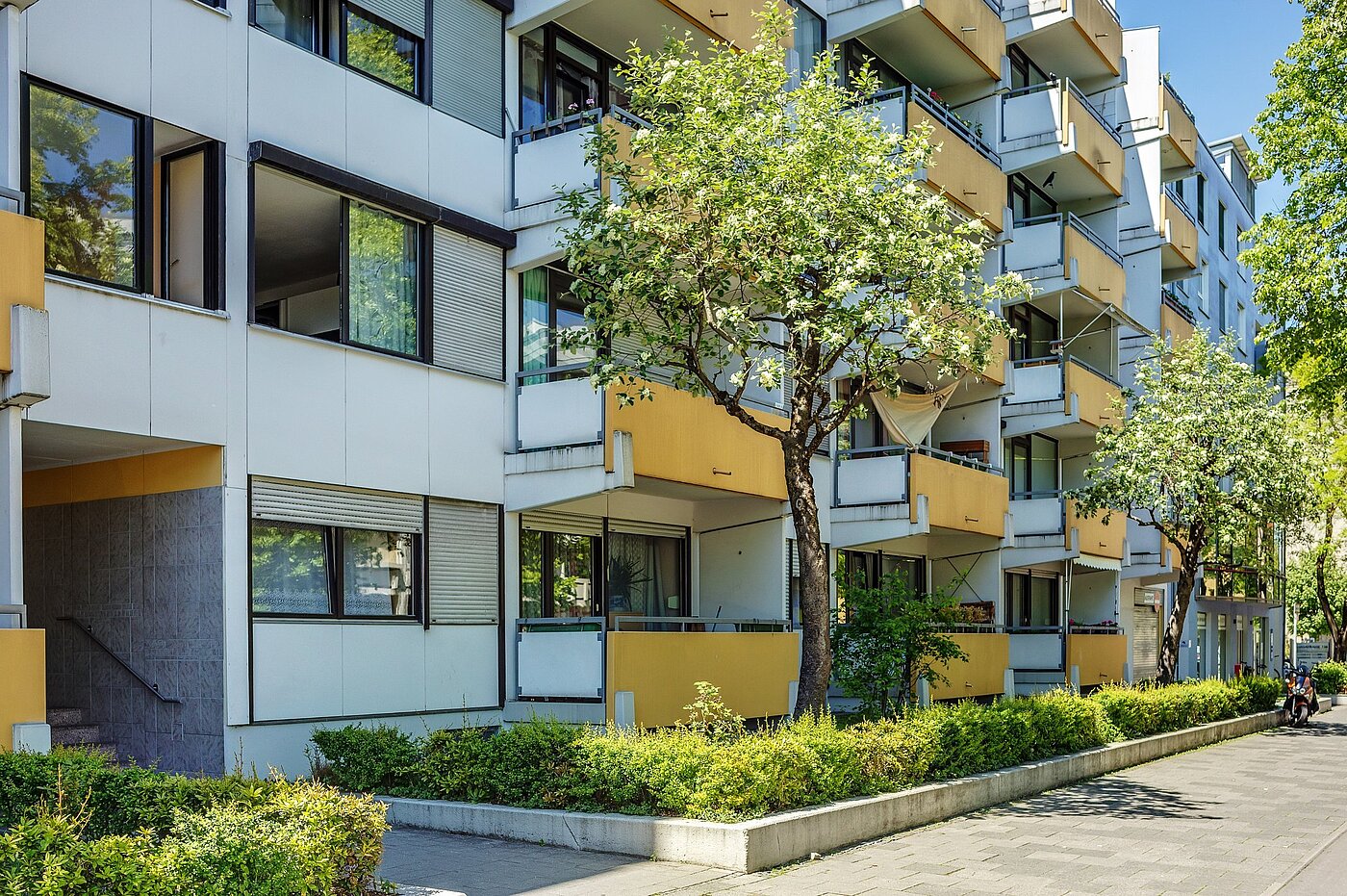 Ground floor apartment with 2 room | München-Sendling-Westpark | 2003ML11 | Hausansicht mit Wohnung