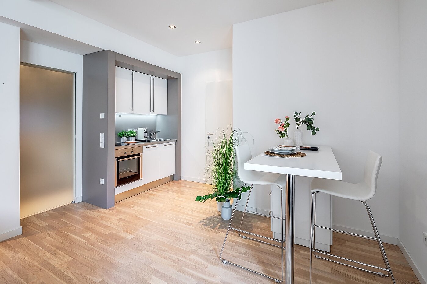 Apartment with 1.5 room | München-Bogenhausen | 1904ML6 | ...gemütlichem...