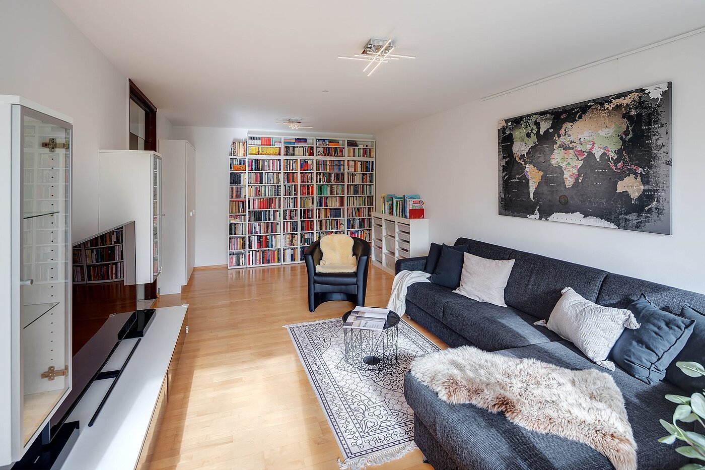 Apartment with 3 room | München-Perlach | 2010ML5 | viel Platz zum Entspannen