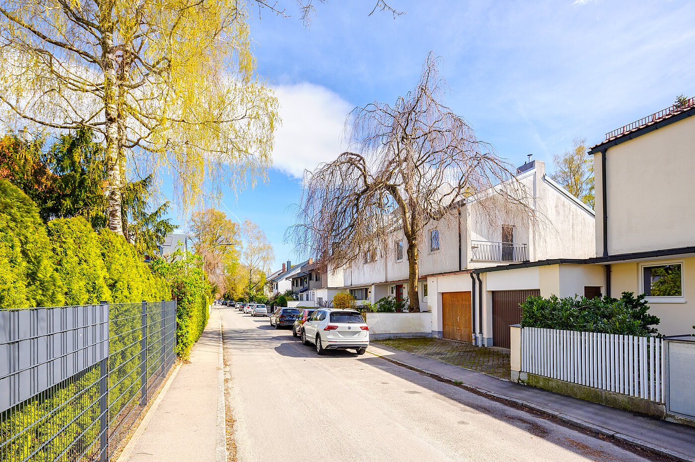 Semi-detached House with 4 room | München-Solln | 70120 | Direkte Nachbarschaft