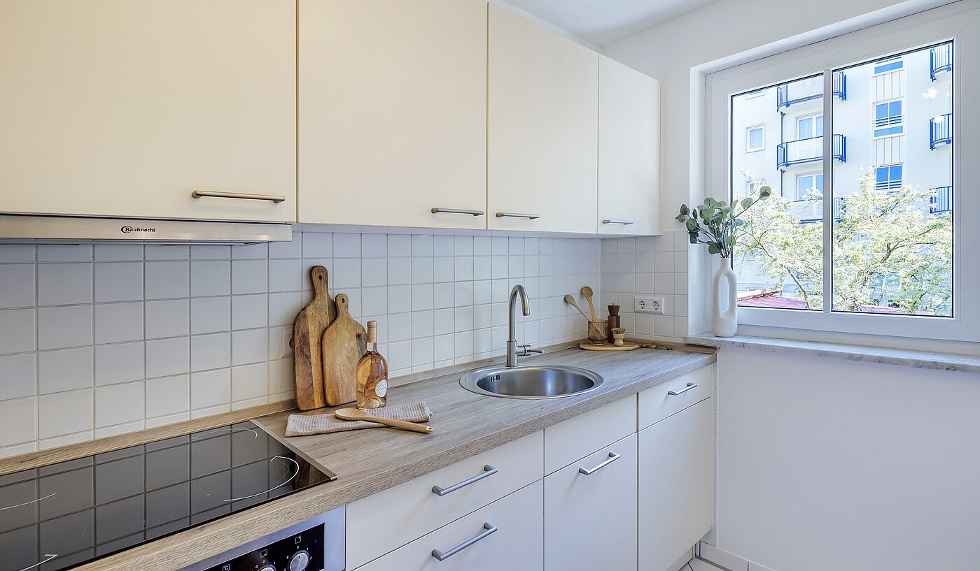 Apartment with 2 room | München-Laim | 70226 | ...mit Fenster