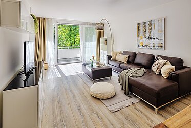 Bogenhausen: Charming, furnished 3.5-room apartment with wellness area - available immediately