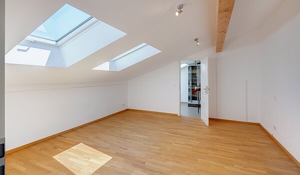 Special property with 8 room | 70406 | Gästezimmer Dachgeschoss