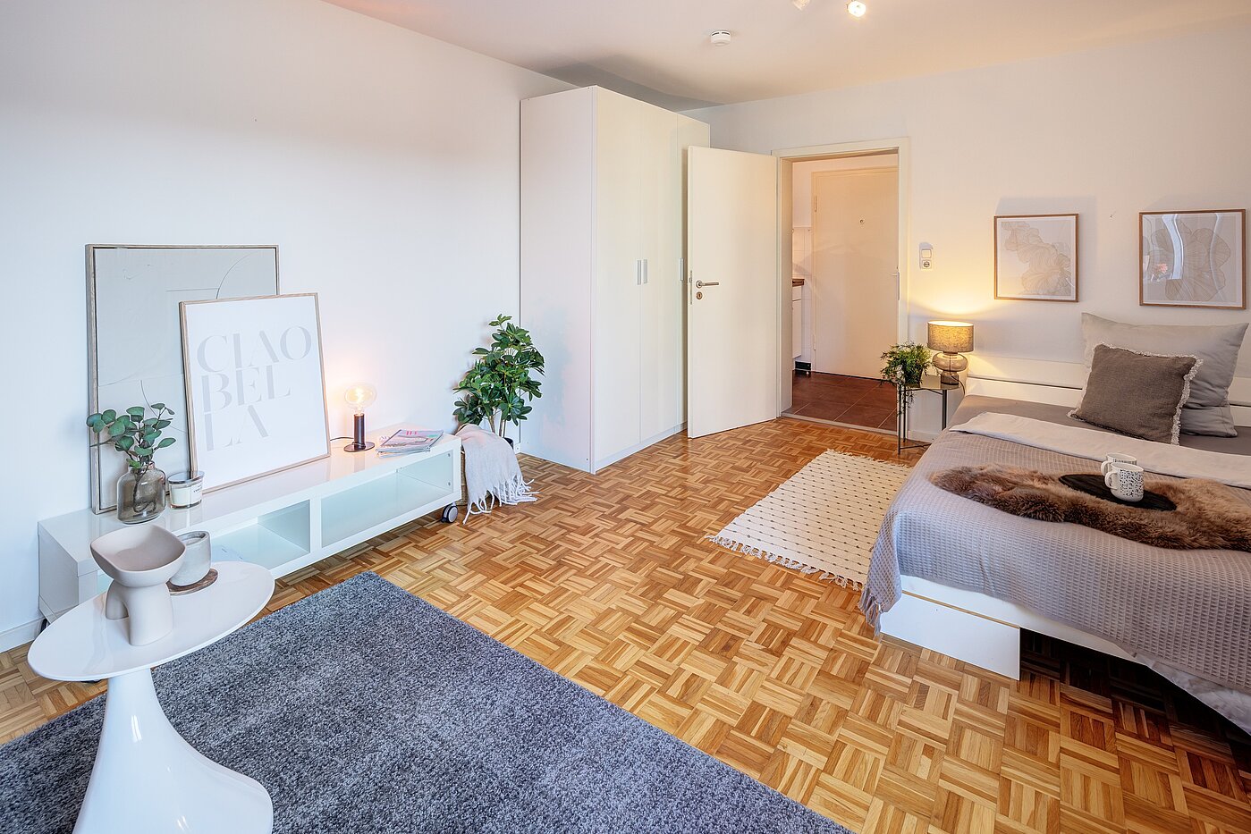 Apartment with 1 room | München-Schwabing | 70200 | ...und Schlafbereich...