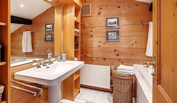 Apartment with 11 room | Gmund/Dürnbach | 2107ML11 | Wannenbad DG