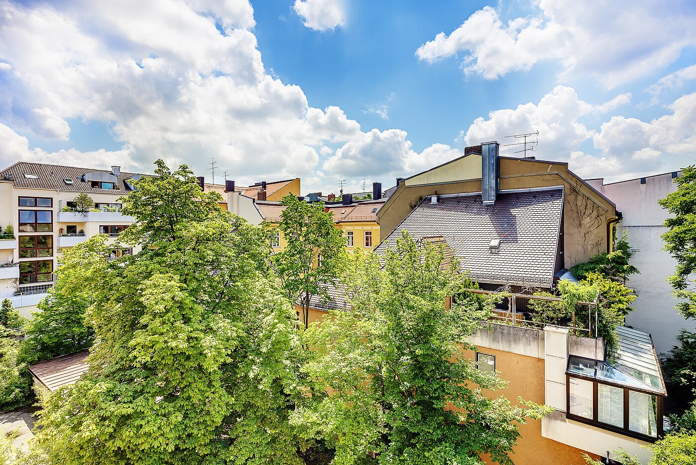 Apartment with 2 room | München-Maxvorstadt | 2211ML6 | Sommerimpression