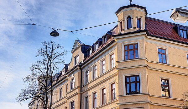 Apartment with 2 room | München-Isarvorstadt | 703031 | Erker mit Volutengiebeln