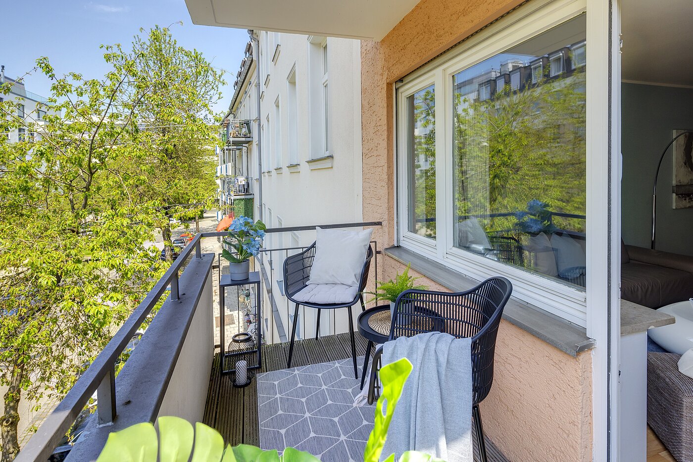 Apartment with 2 room | München-Schwabing | 70013 | Balkon mit Westausrichtung