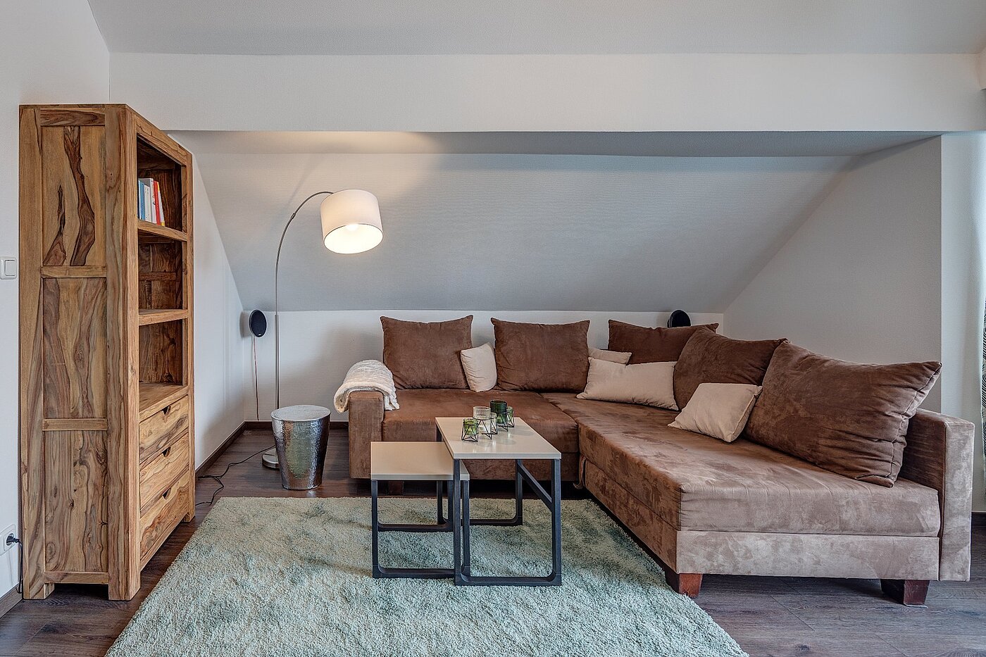 Attic Apartment with 3 room | München-Hasenbergl | 1803ML5 | Gemütliche Sitzecke