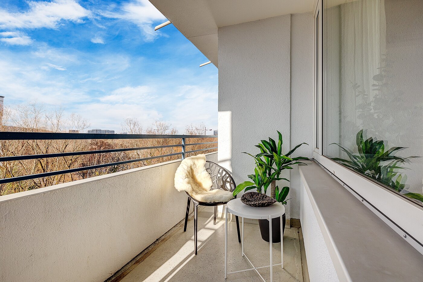 Apartment with 2 room | München-Bogenhausen | 2206ML3 | ..sonnigen Westbalkon