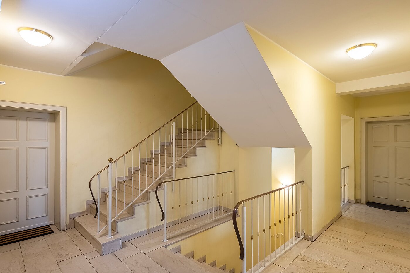 Apartment with 1 room | München-Ludwigsvorstadt | 2108ML5 | Treppenhaus