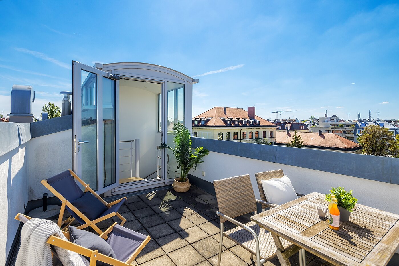 Apartment with 2 room | München-Schwabing | 2208ML2 | Sonniges Paradies...
