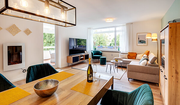 Apartment with 3 room | Unterhaching | 70421 | Großzügig mit Zugang..