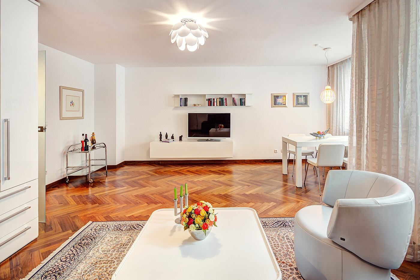 Apartment with 1 room | München-Schwabing | 2207ML10 | ...Schlafen