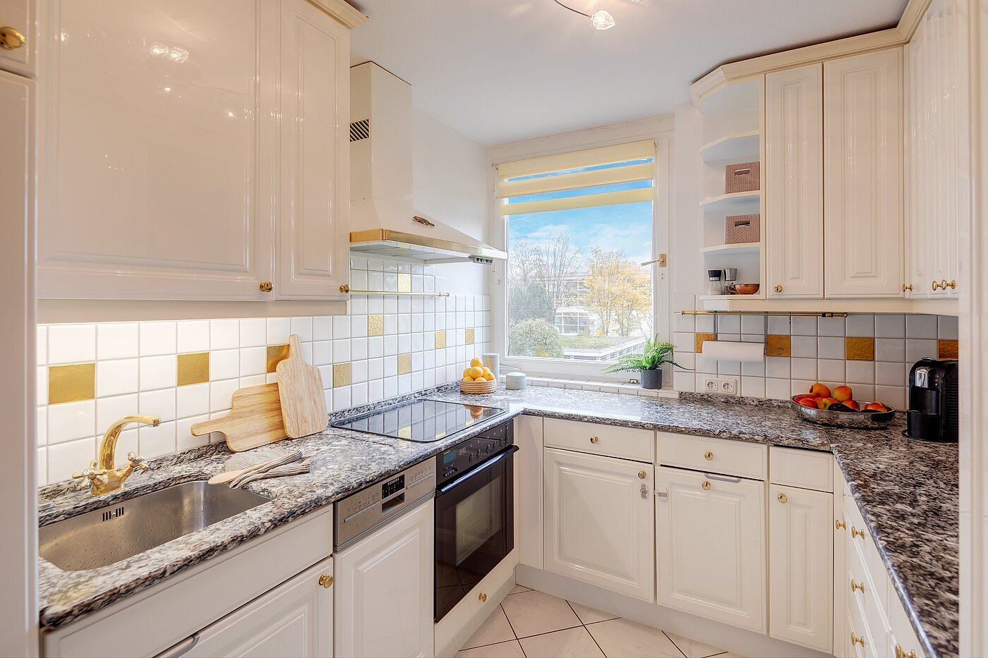 Apartment with 3 room | München-Perlach | 2010ML5 | Küche mit Fenster