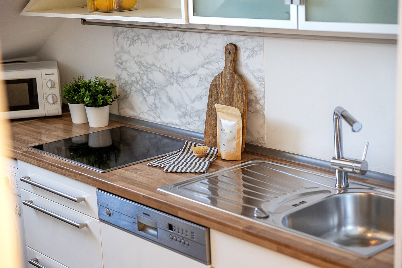 Apartment with 2 room | München-Untermenzing | 70177 | Kochen & Backen