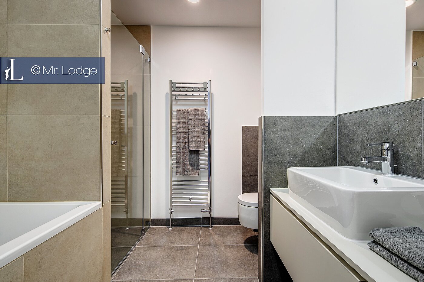 Apartment with 4 room | 1802ML2 | Masterbad