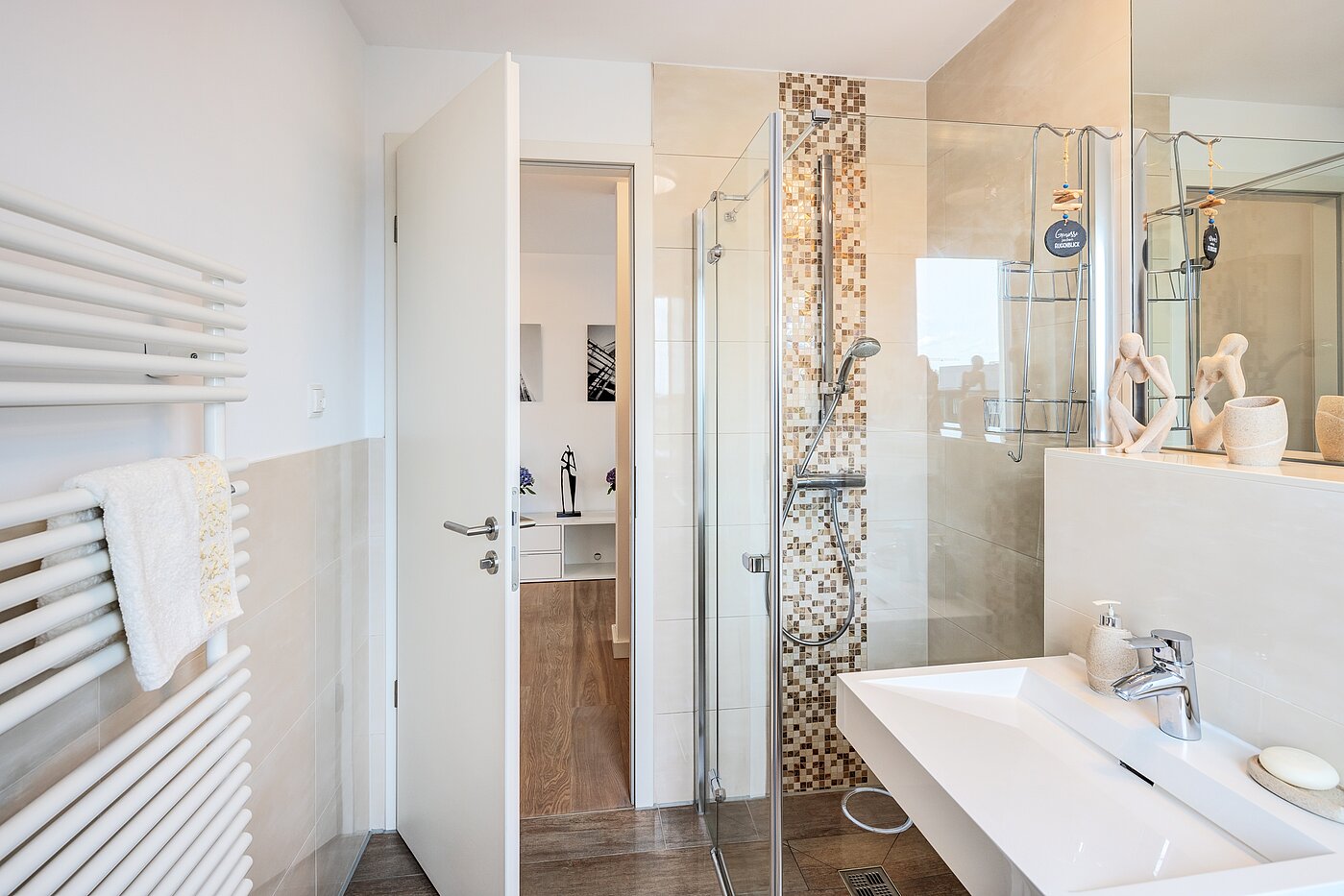 Penthouse with 3 room | München-Riem | 70468 | ...Duschbad