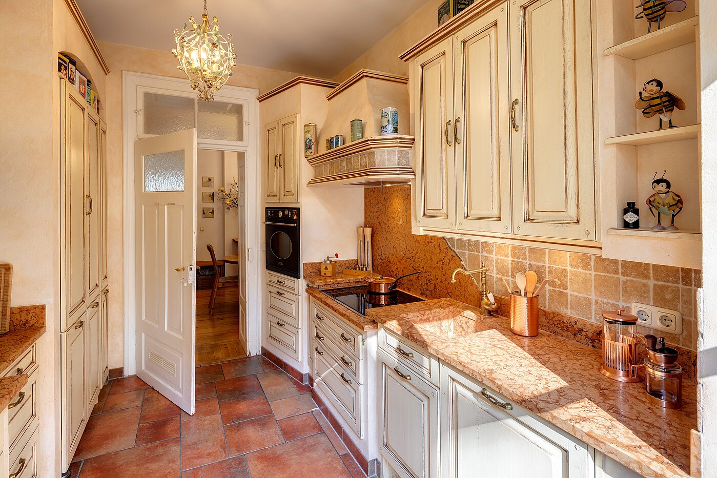 Apartment with 5 room | München-Altstadt | 700121 | ...Landhausstil und...