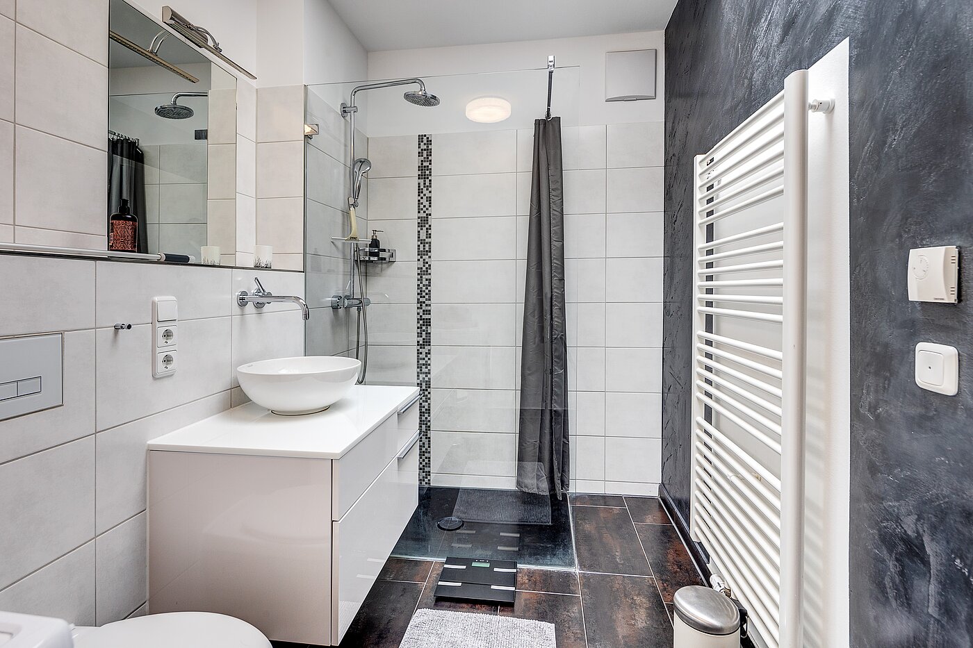 Attic Apartment with 3 room | München-Riem | 701701 | ...bodengleicher Dusche