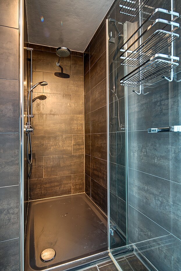 Apartment with 2.5 room | München-Maxvorstadt | 702031 | ...begehbarer Dusche