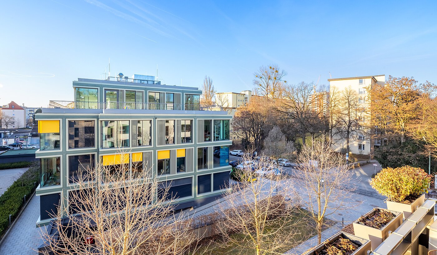 Apartment with 4 room | München-Bogenhausen | 70380 | ... vom Balkon