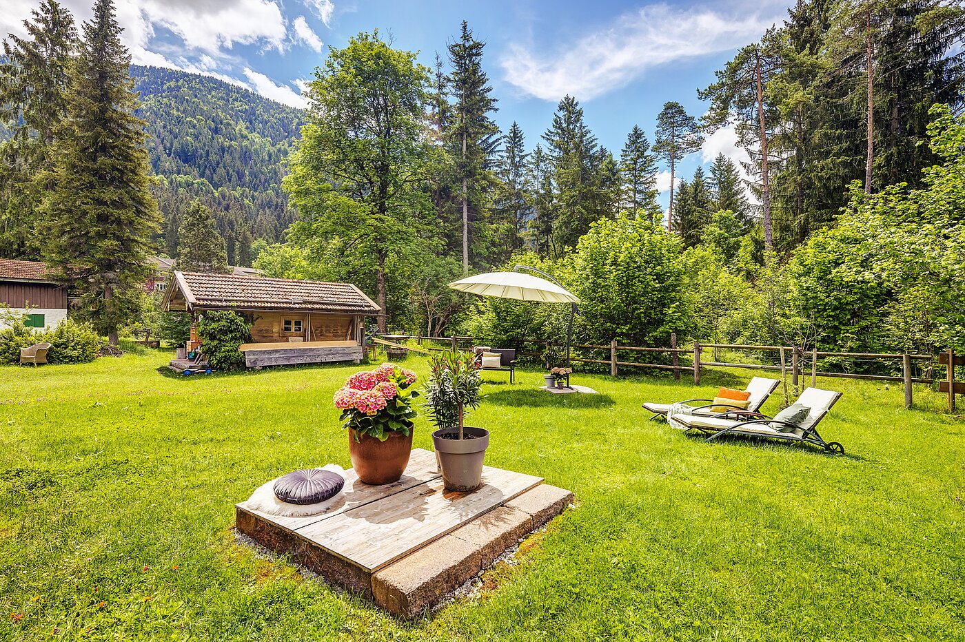 Apartment with 6 room | 70095 | Blick in das Naturschutzgebiet