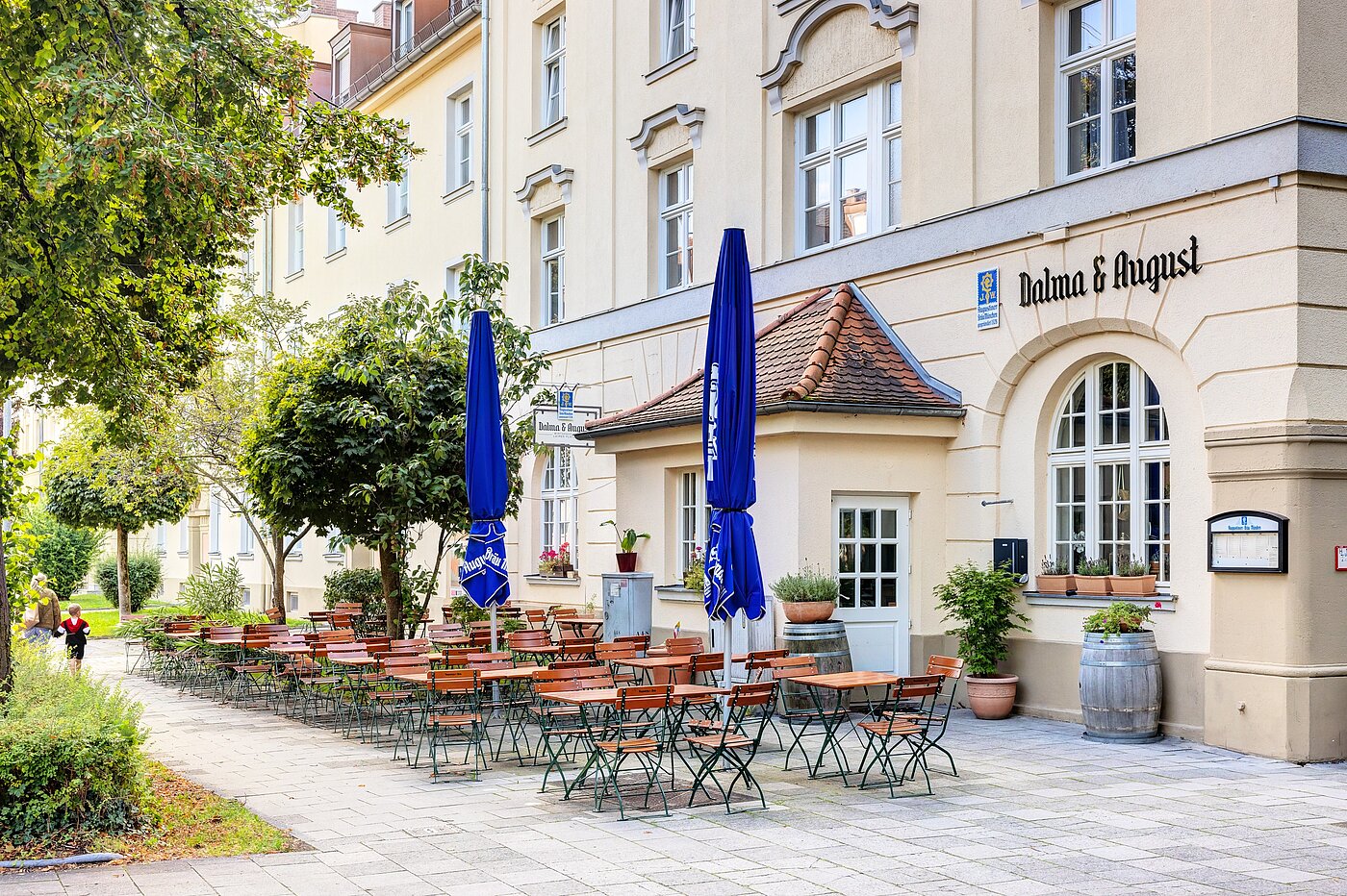 Apartment with 1 room | München-Laim | 70131 | Verschiedene Gastronomieangebote...