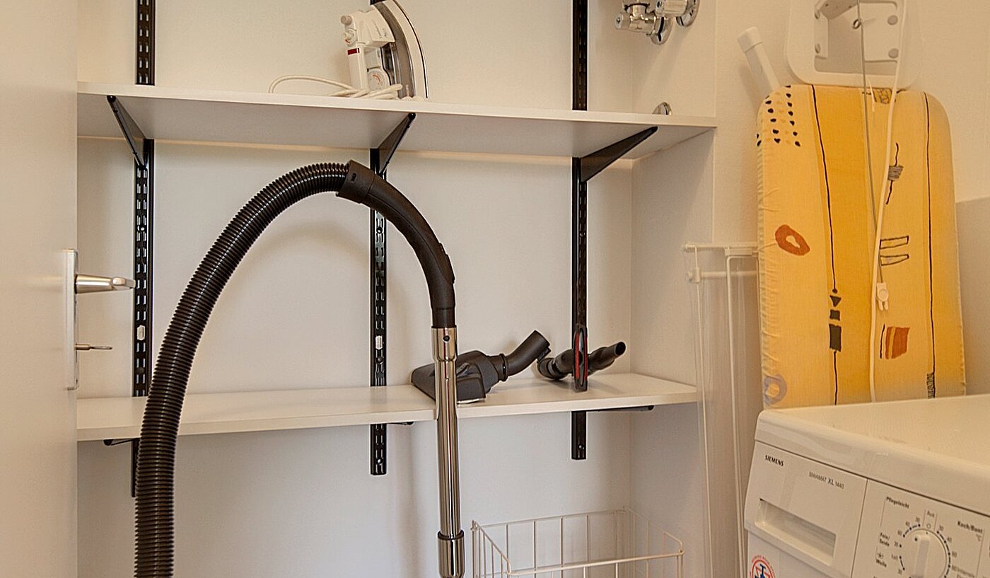 Apartment with 2 room | München-Lehel | 1605ML6 | Abstellraum mit WM