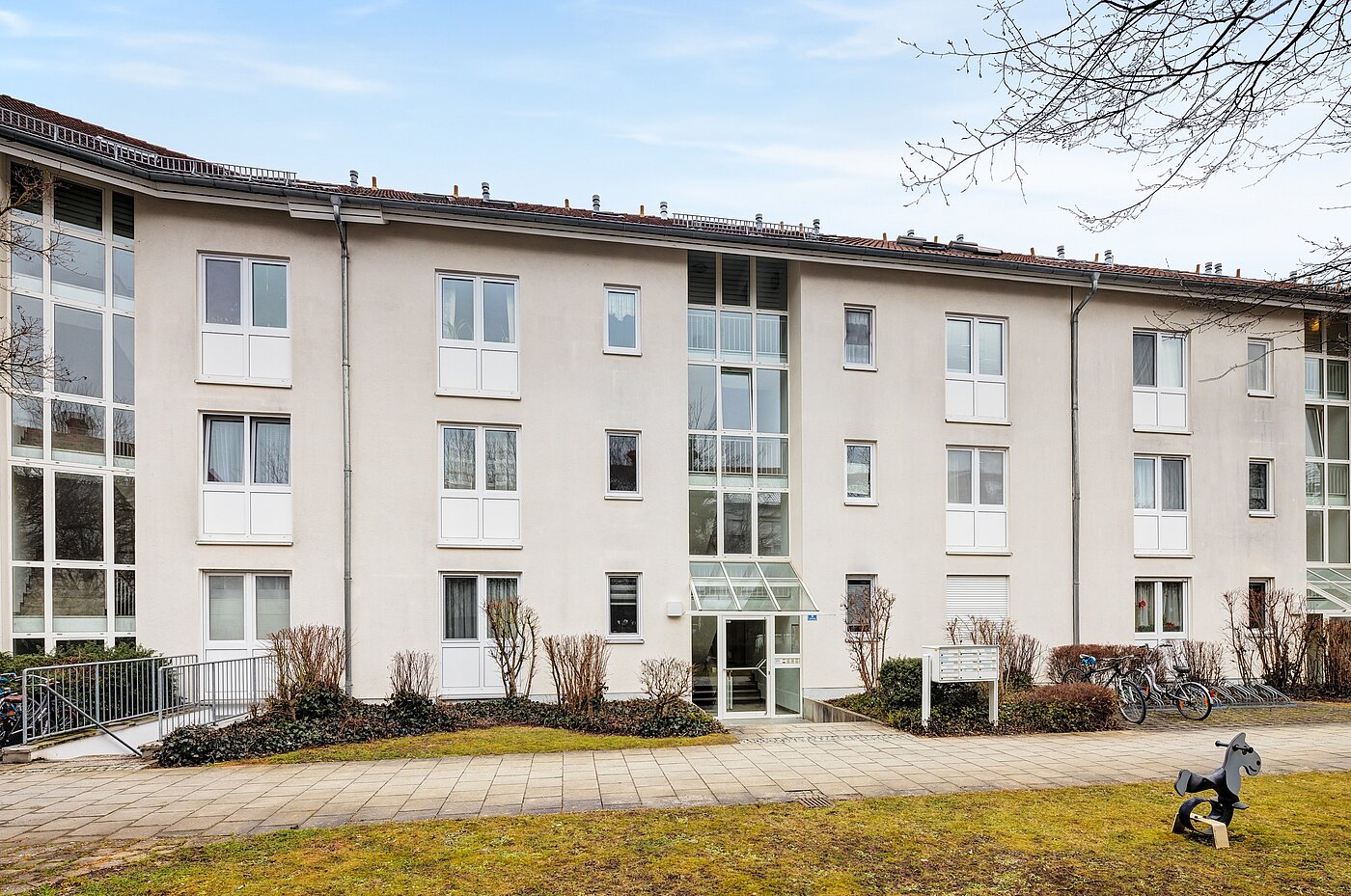 Apartment with 2 room | Poing | 70373 | Außenansicht