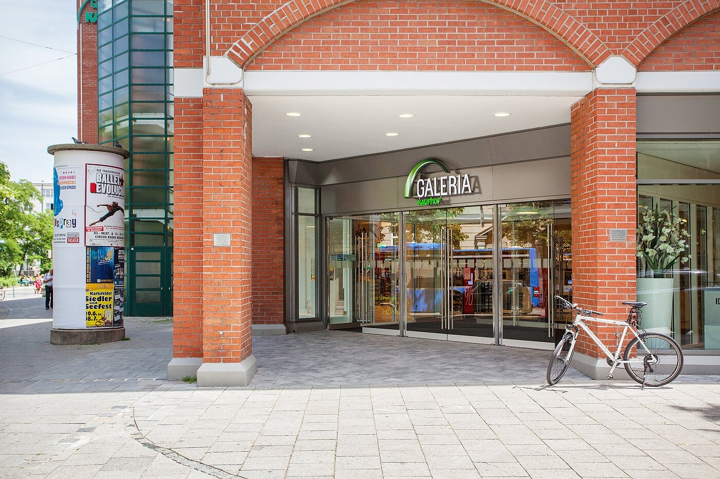 Apartment with 2 room | München-Neuhausen | 2012ML5 | Einkaufsmöglichkeiten ganz nah