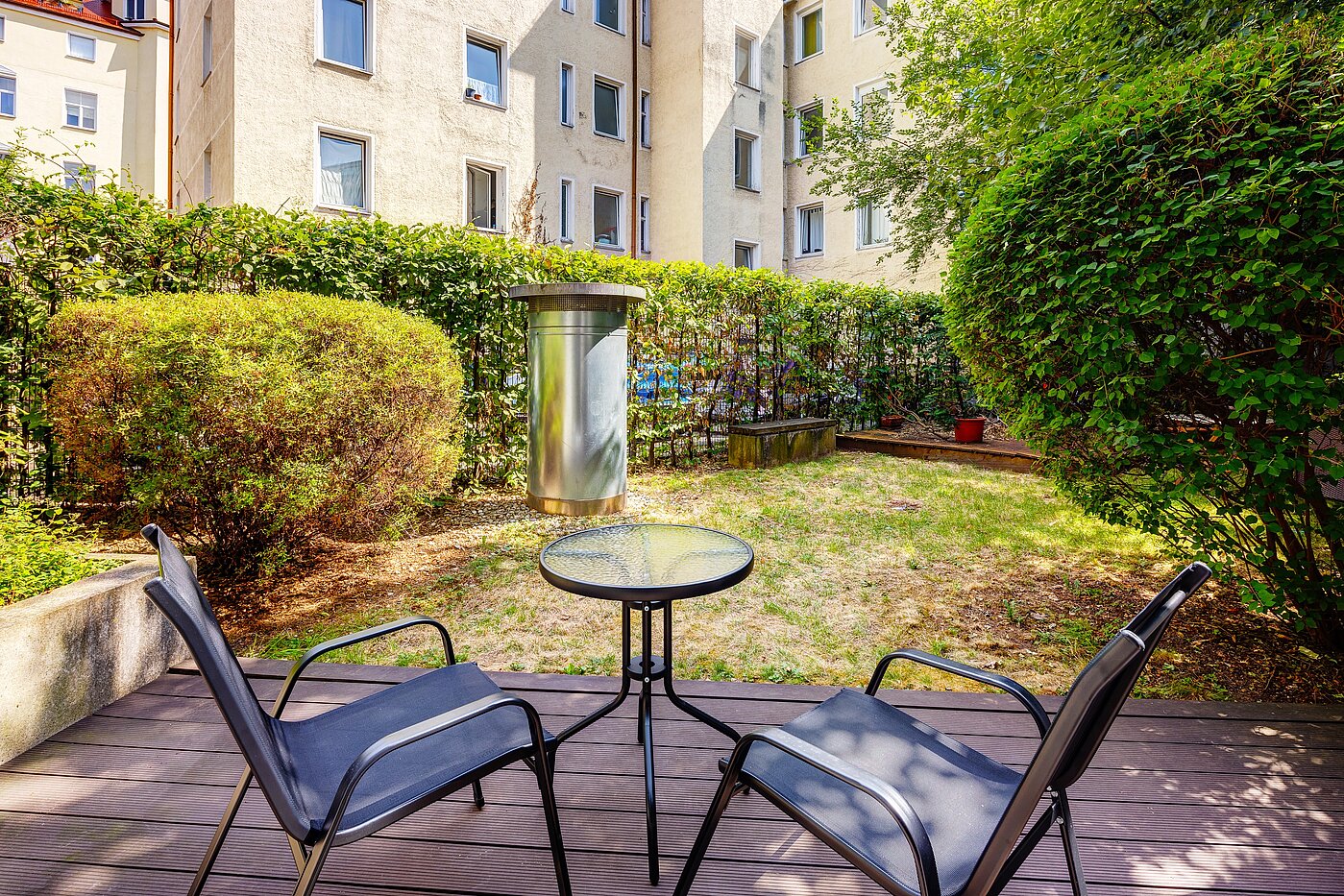 Apartment with 2 room | München-Au | 70108 | Blick in den Hof